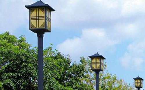 沙雅庭院灯安装间距与布灯设计全解析