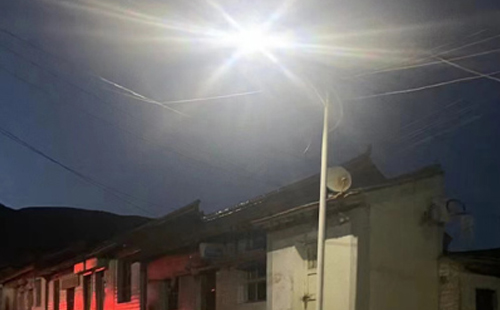 农村院子里最适合的沙雅太阳能路灯亮度与安装要点 农村院子里最适合的沙雅太阳能路灯亮度与安装要点